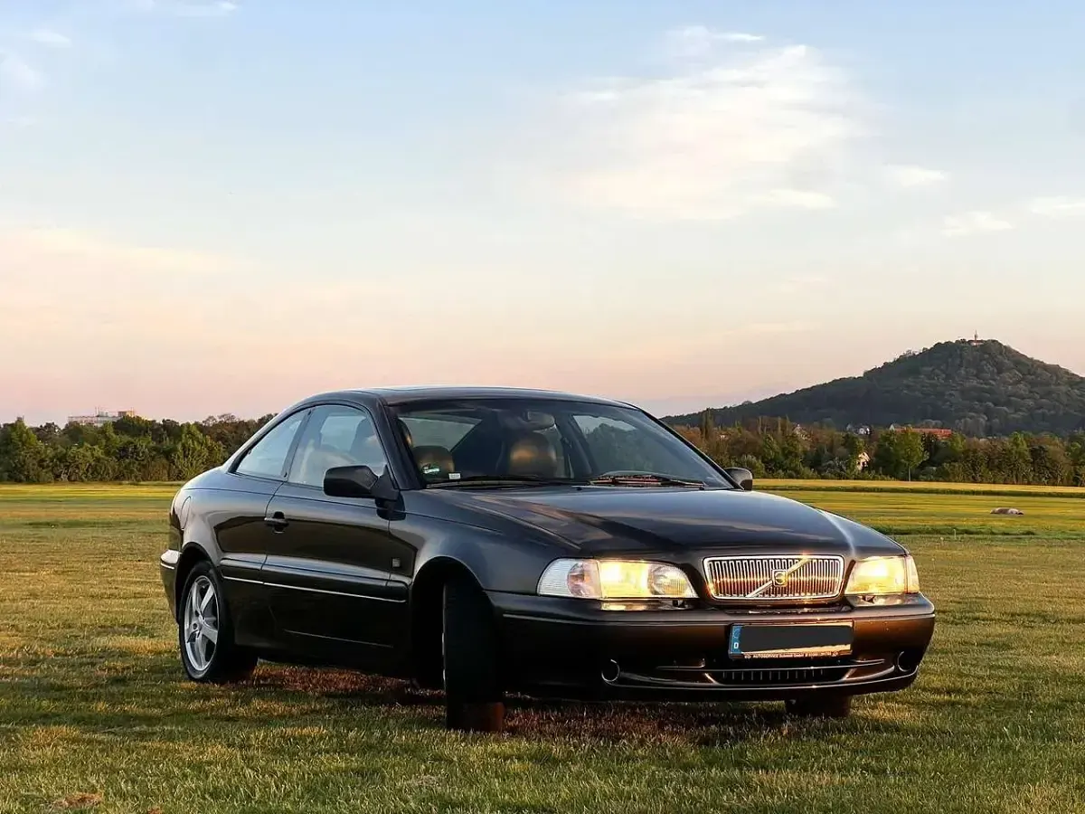 Gebraucht Volvo C70 170 PS (125 kW) 1999 Schwarz Coupé