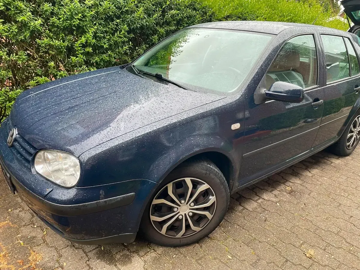 Gebraucht VW Golf IV 115 PS (84 kW) 2000 Blau Limousine