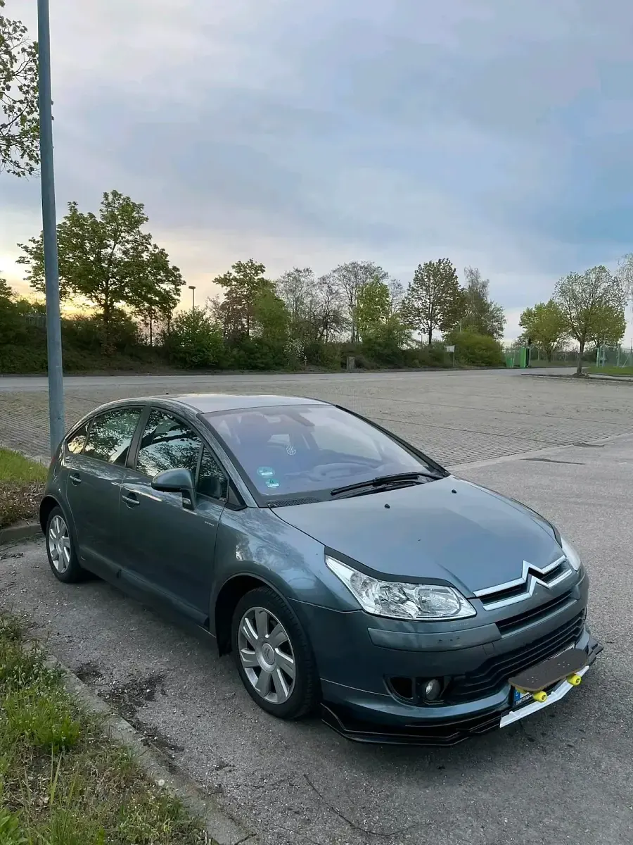 Gebraucht Citroën C4 109 PS (80 kW) 2007 Grau Limousine