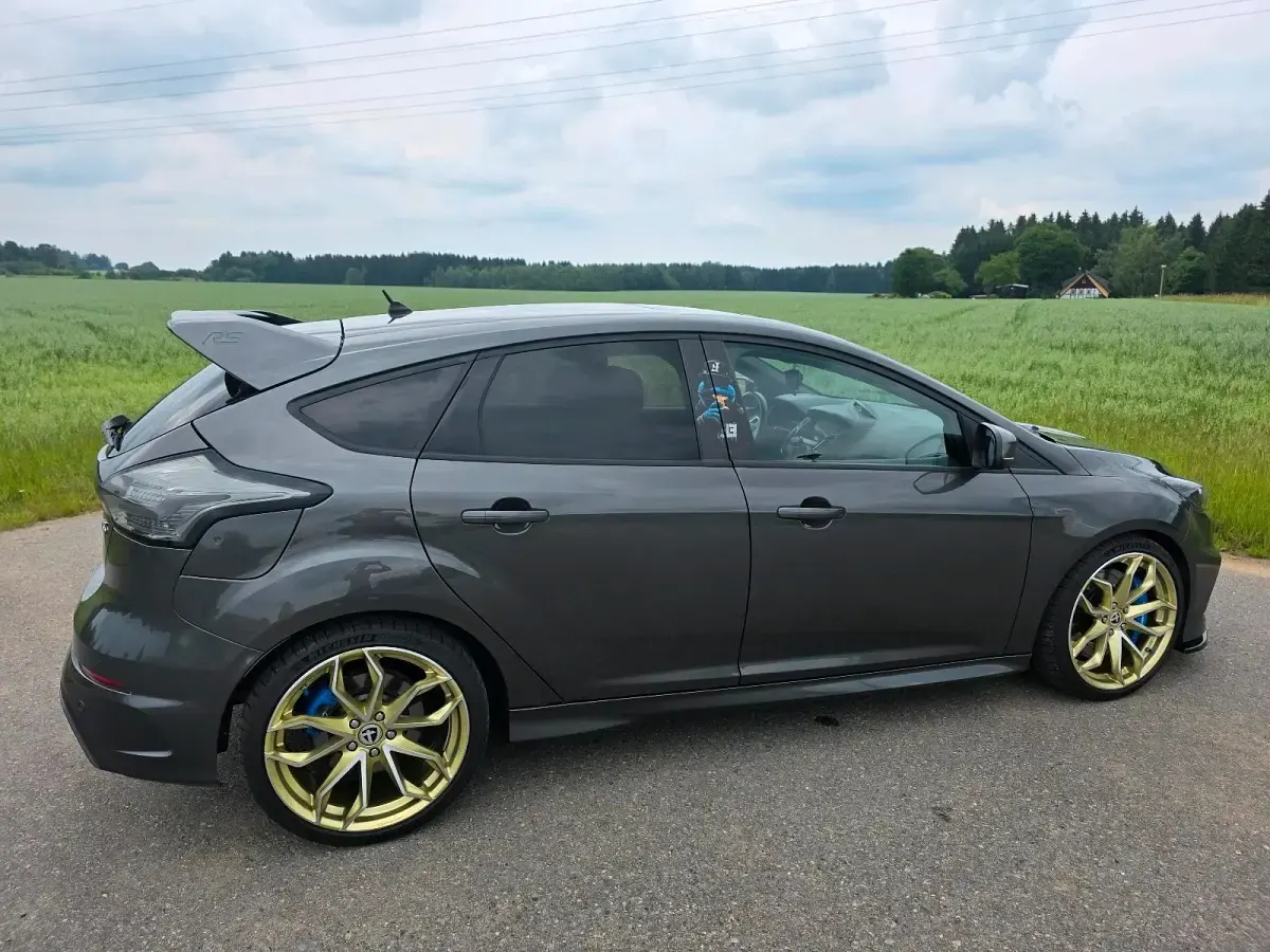 Gebraucht Ford Focus RS 350 PS (257 kW) 2017 Limousine