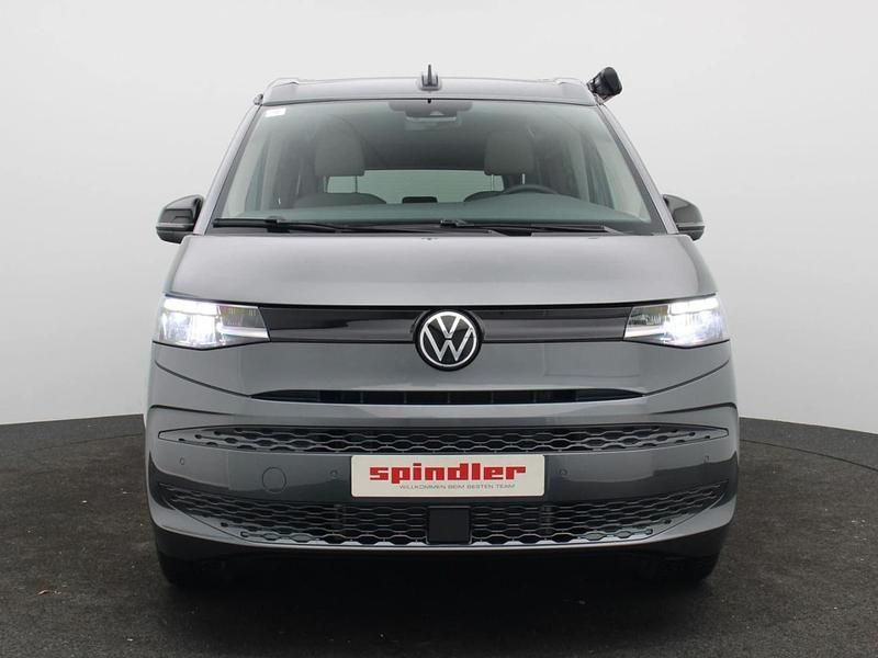 Gebraucht VW California Beach 150 PS (110 kW) 2024 Grau (indiumgrau metallic) Van