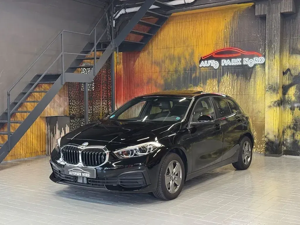 Gebraucht BMW 118 Advantage 136 PS (100 kW) 2024 Schwarz SUV