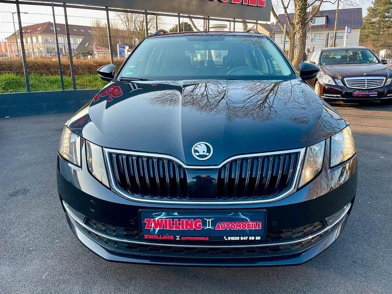 Gebraucht Skoda Octavia Style 150 PS (110 kW) 2019 Schwarz Kombi