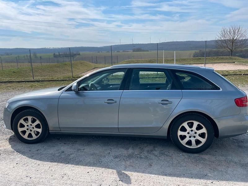 Gebraucht Audi A4 140 PS (102 kW) 2008 Silber Kombi