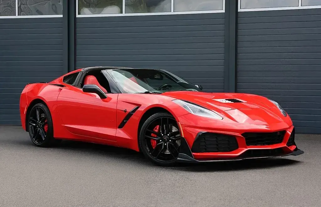 Gebraucht Corvette Stingray 466 PS (342 kW) 2016 Rot Coupé