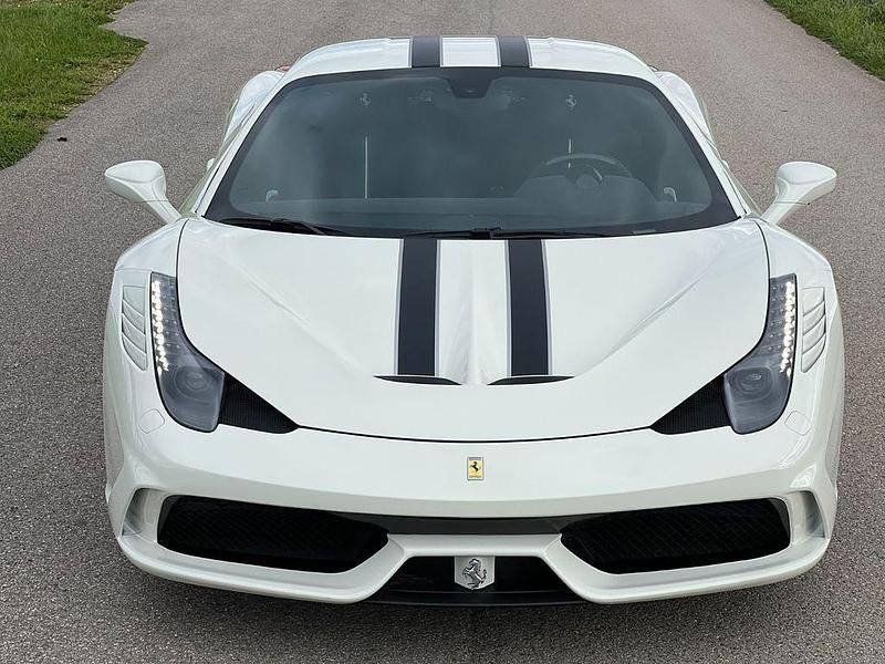 Gebraucht Ferrari 458 570 PS (419 kW) 2012 Weiß Coupé