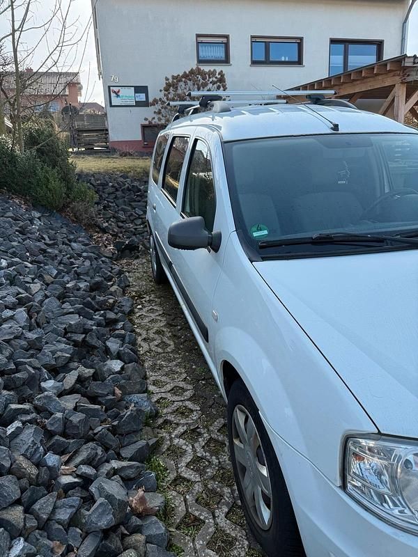Gebraucht Dacia Logan 87 PS (63 kW) 2009 Weiß Van