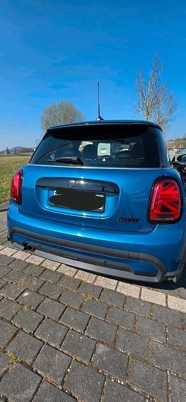 Gebraucht Mini Cooper 136 PS (100 kW) 2021 Blau Kleinwagen