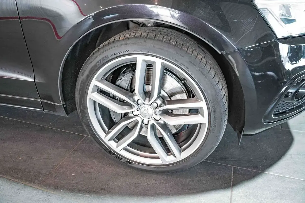 Gebraucht Audi SQ5 Design 313 PS (230 kW) 2014 Schwarz SUV