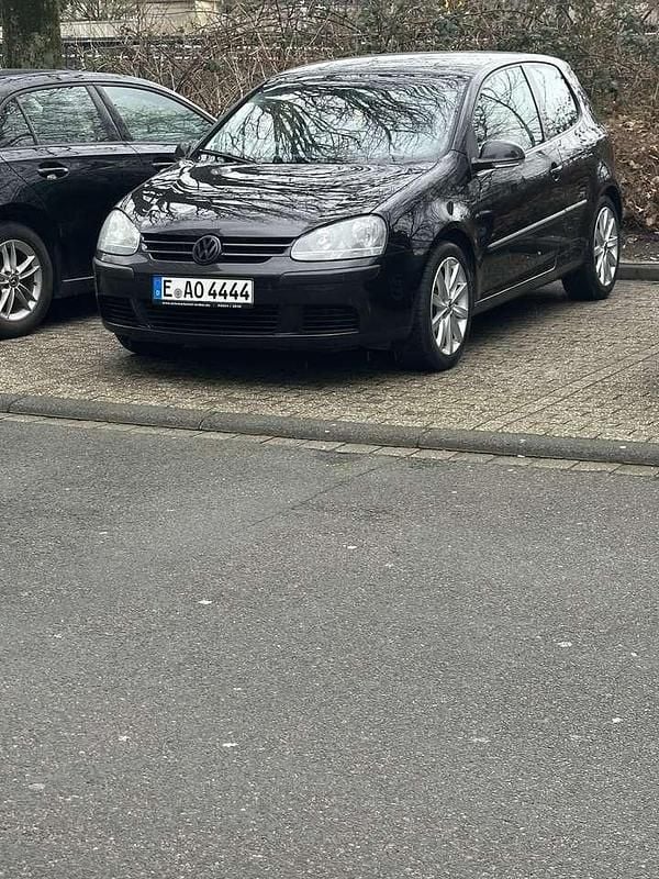 Gebraucht VW Golf IV Individual 116 PS (85 kW) 2004 Limousine