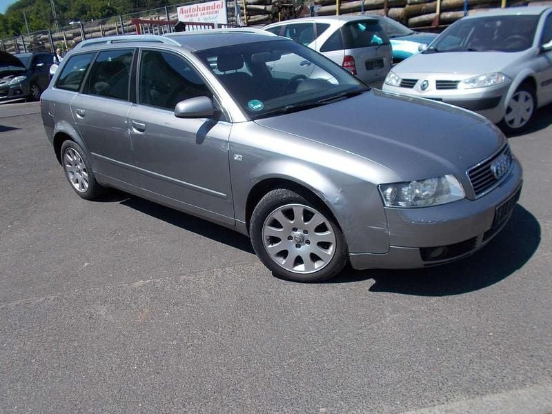 Bronze Gebraucht 2004 Audi A4 Kombi | 450 € (Superpreis) - Bild 1/4