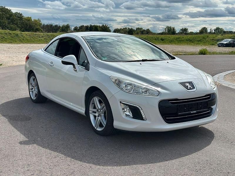 Weiß Gebraucht 2012 Peugeot 308 CC Active Cabrio | 5.450 € (Fairer Preis) - Bild 1/4