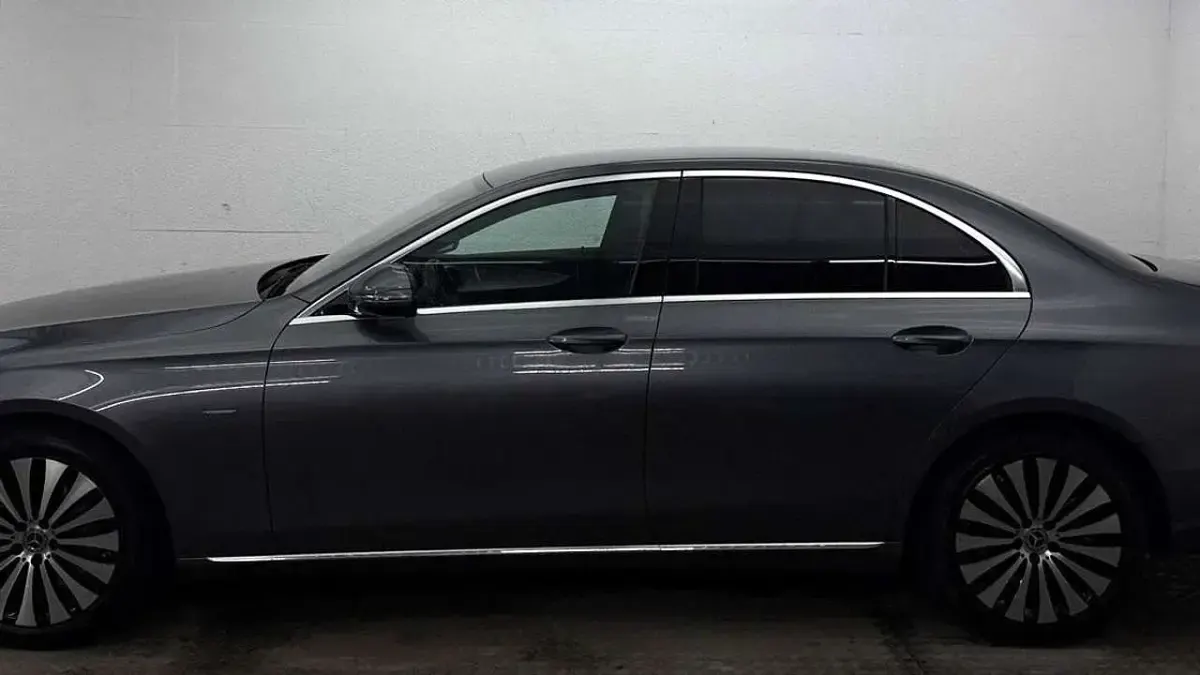 Gebraucht Mercedes E350 Avantgarde 286 PS (210 kW) 2017 Grau Limousine