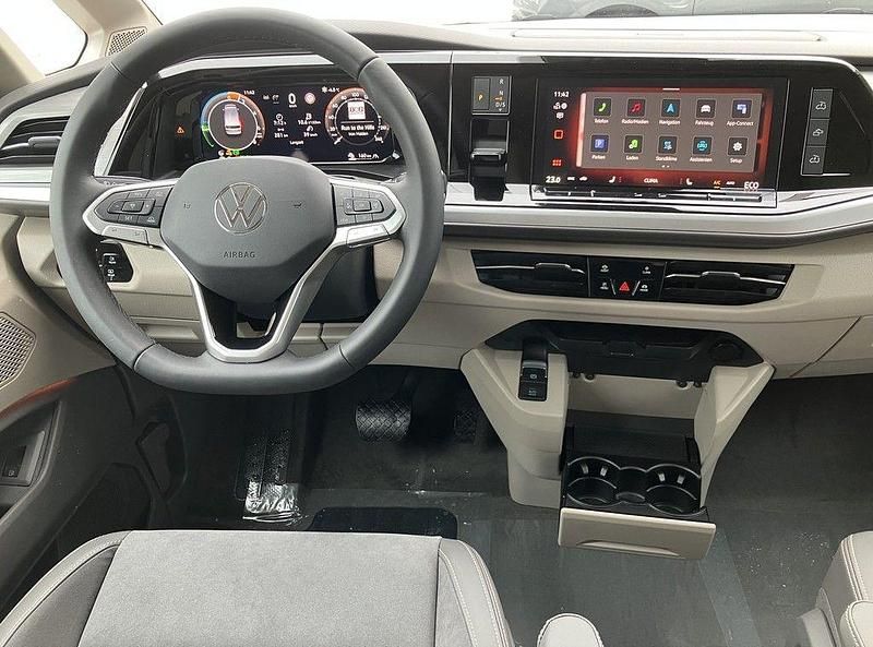 Gebraucht VW California California 177 PS (130 kW) 2025 Weiß Van