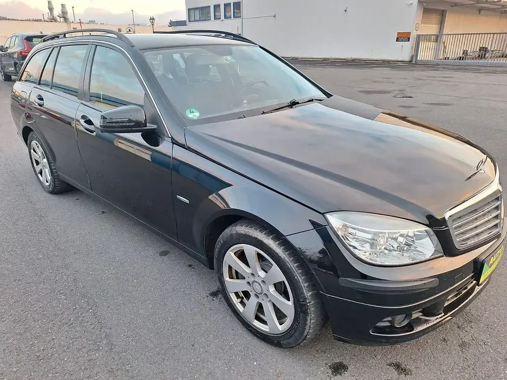 Gebraucht Mercedes C220 170 PS (125 kW) 2010 Schwarz Kombi