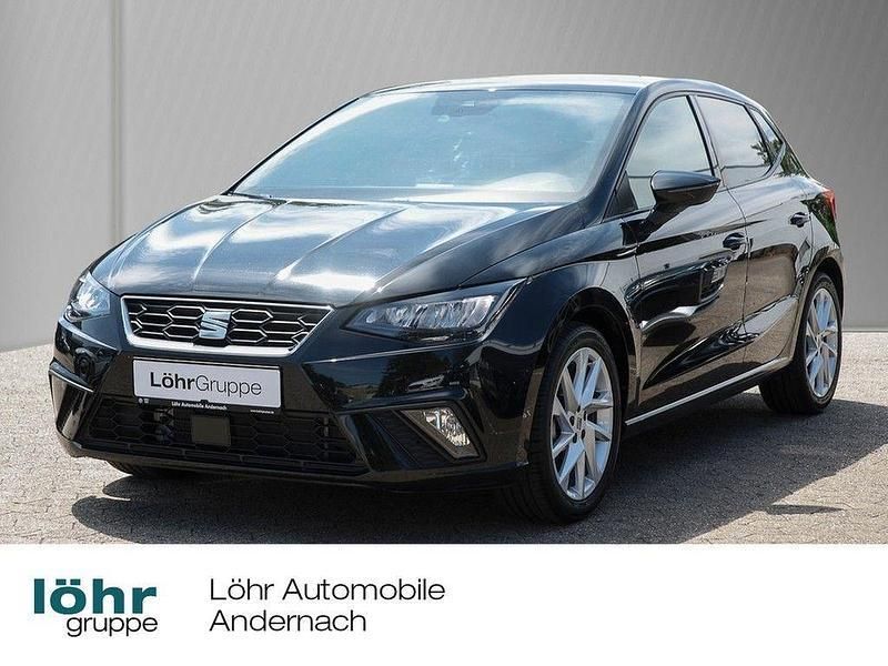 Mitternachtsschwarz Gebraucht 2024 Seat Ibiza FR Limousine | 16.980 € (Guter Preis) - Bild 1/4