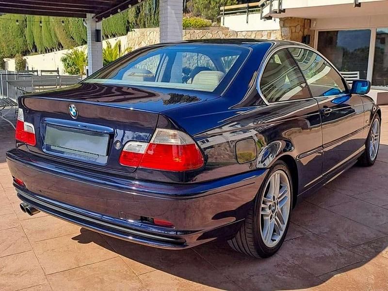 Gebraucht BMW 330 231 PS (169 kW) 2002 Blau Coupé