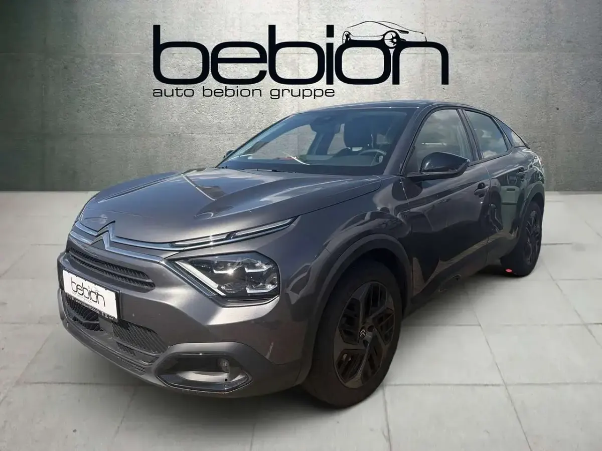 Gebraucht Citroën C4 Feel 131 PS (96 kW) 2024 Grau SUV