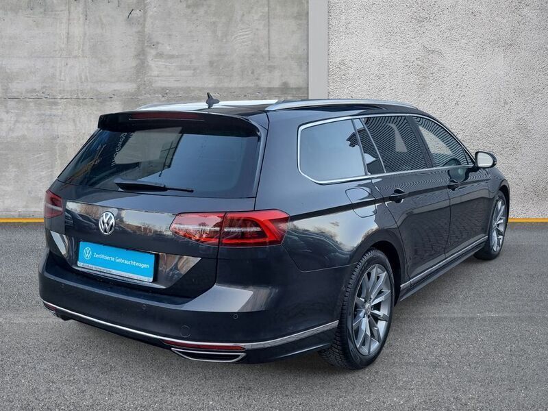 Gebraucht VW Passat Highline 220 PS (161 kW) 2017 Außenfarbe: Kombi