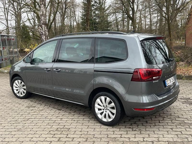Gebraucht Seat Alhambra Style 150 PS (110 kW) 2016 Grau Van / Kleinbus