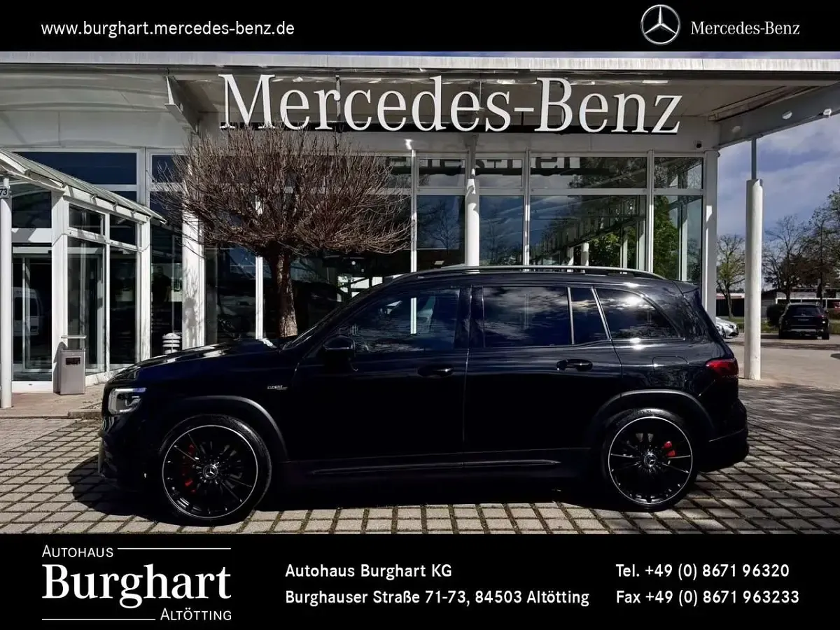 Gebraucht Mercedes GLB35 AMG line 306 PS (225 kW) 2021 lack kosmosschwarz SUV