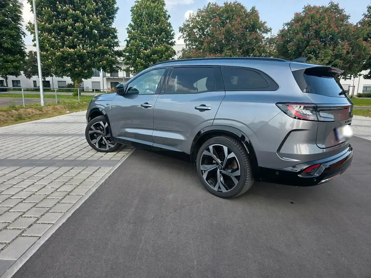 Gebraucht Renault Espace 200 PS (147 kW) 2024 Grau SUV