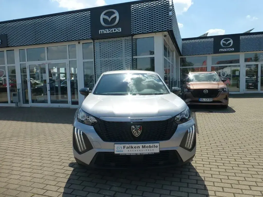 Gebraucht Peugeot 2008 Style 145 PS (106 kW) 2025 Silber SUV