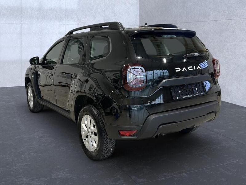 Gebraucht Dacia Duster Expression 131 PS (96 kW) 2024 Perlmuttschwarz perleffekt (metallic) SUV