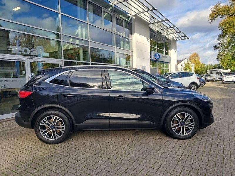 Gebraucht Ford Kuga Titanium 224 PS (164 kW) 2020 Schwarz SUV