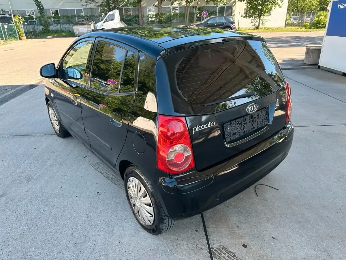 Gebraucht Kia Picanto 69 PS (50 kW) 2008 Schwarz Kleinwagen