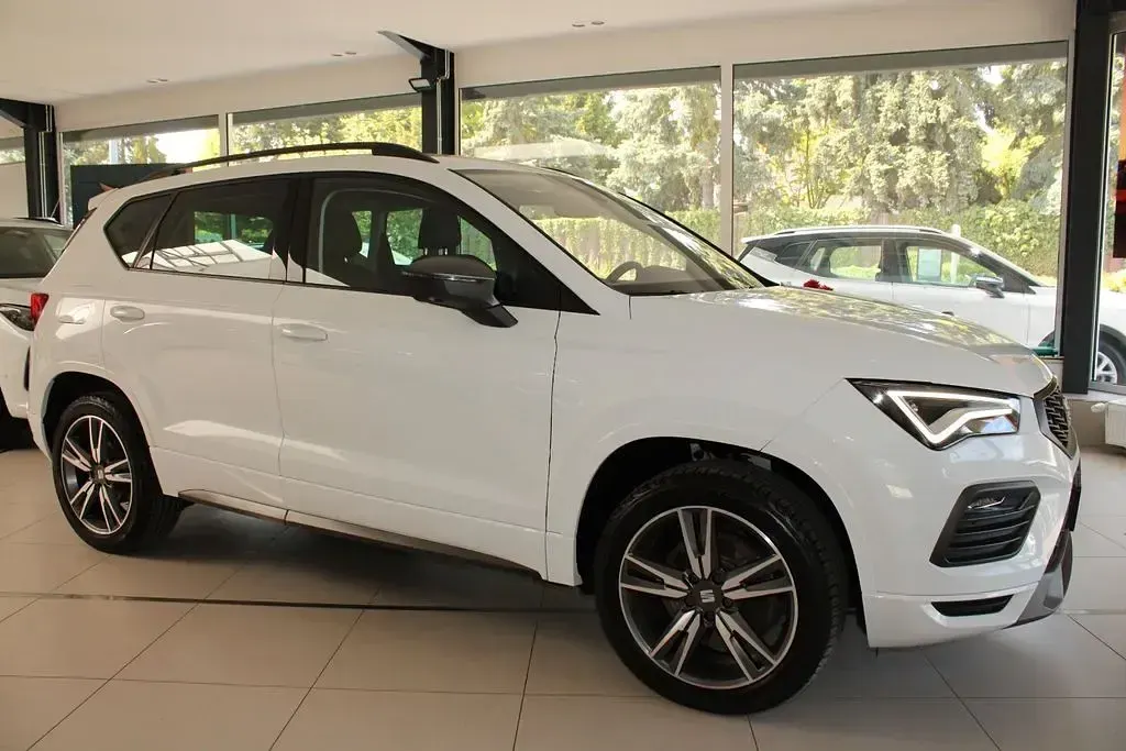 Gebraucht Seat Ateca FR 150 PS (110 kW) 2022 Weiß SUV