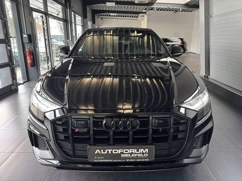 Gebraucht Audi SQ8 507 PS (372 kW) 2022 Mythosschwarz metallic SUV