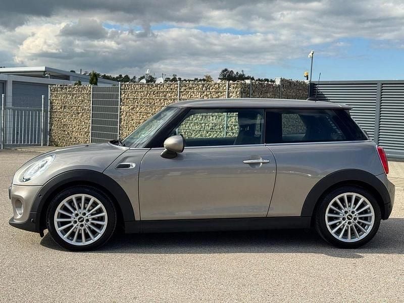 Gebraucht Mini Cooper 102 PS (75 kW) 2018 Silber Kleinwagen