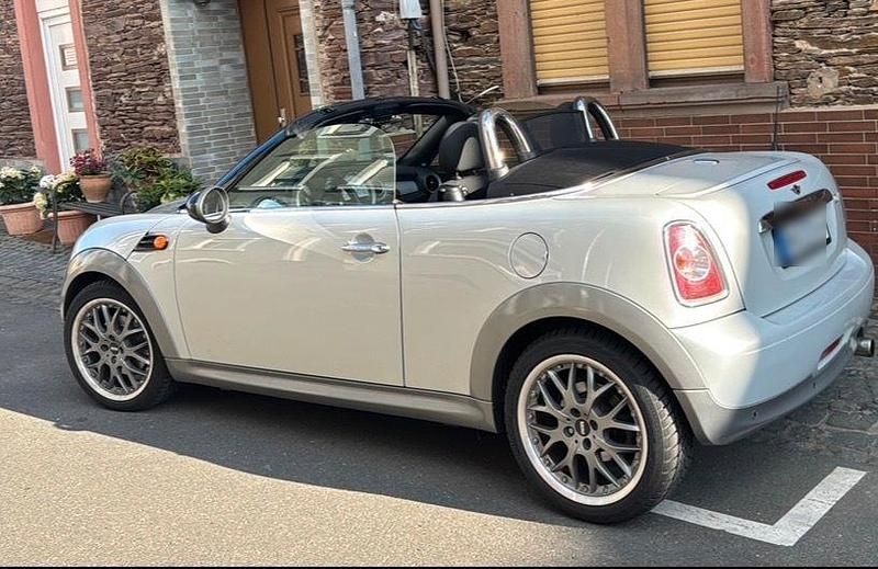Gebraucht Mini Cooper Cabriolet 122 PS (89 kW) 2013 Silber Cabrio