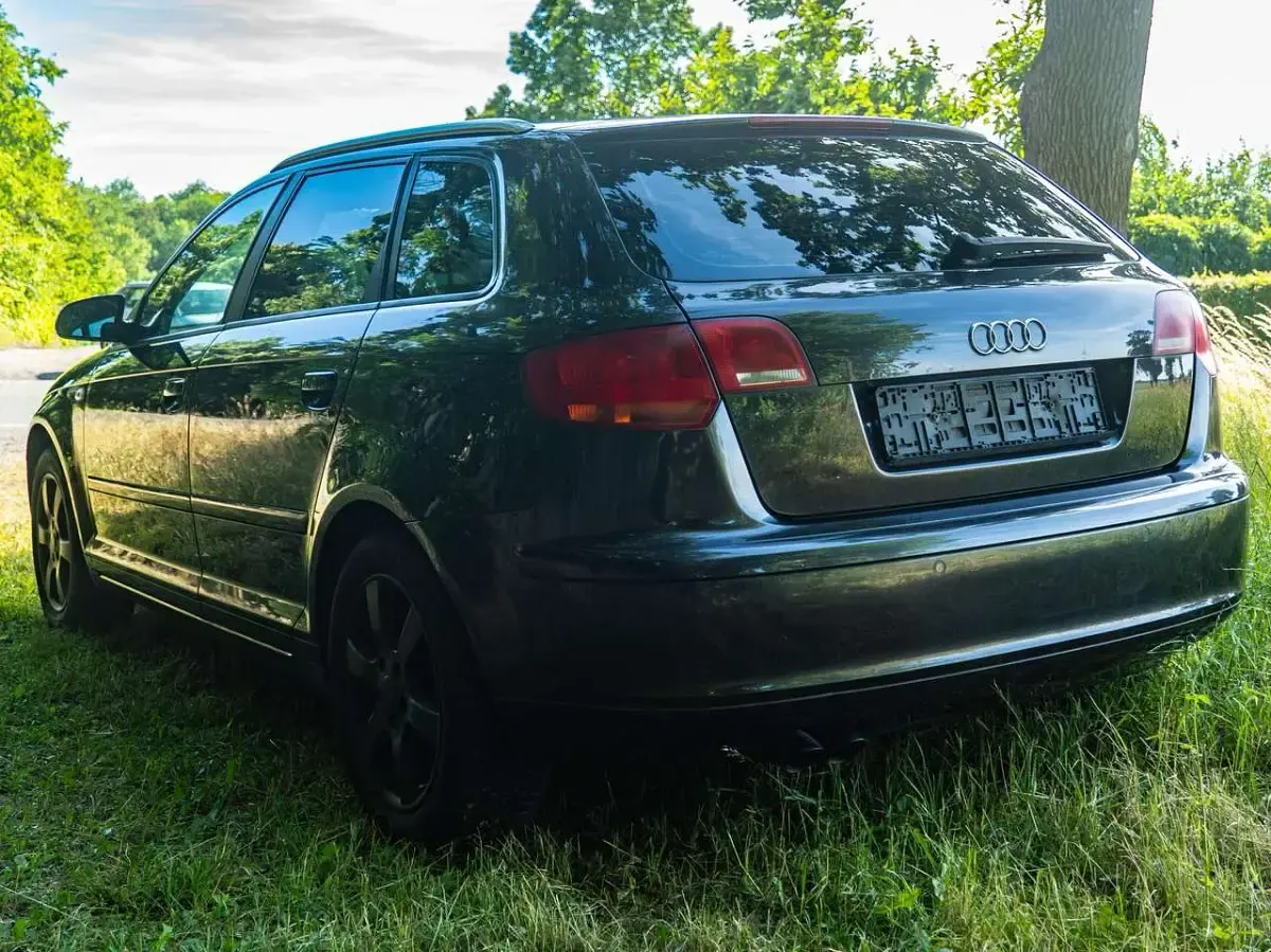 Gebraucht Audi A3 Ambiente 105 PS (77 kW) 2007 Schwarz Kleinwagen