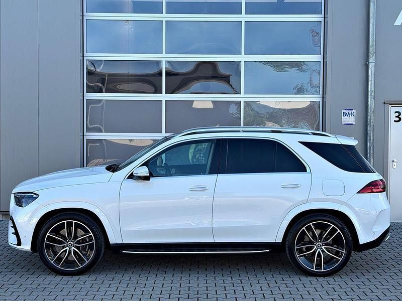 Gebraucht Mercedes GLE400 AMG Line Premium Plus 252 PS (185 kW) 2024 Manufaktur diamantweiß bright SUV