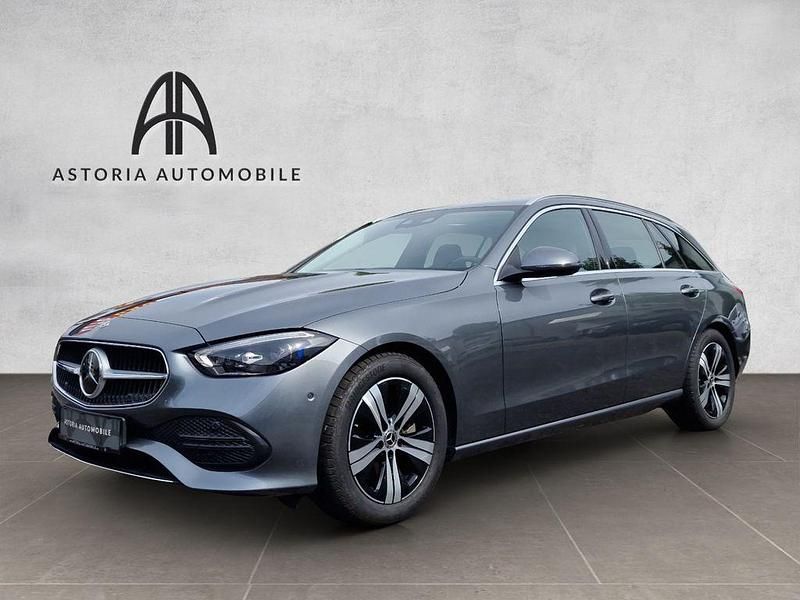 Grau Gebraucht 2022 Mercedes C220 Avantgarde Kombi | 29.990 € (Guter Preis) - Bild 1/4