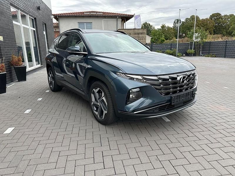 Blau Gebraucht 2022 Hyundai Tucson Prime SUV | 23.999 € (Superpreis) - Bild 1/4