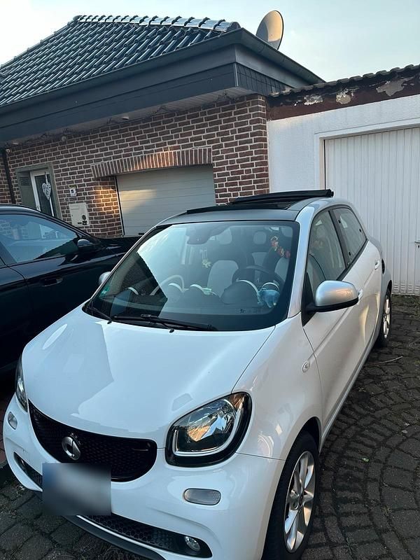 Gebraucht Smart ForFour 71 PS (52 kW) 2015 Weiß Kleinwagen