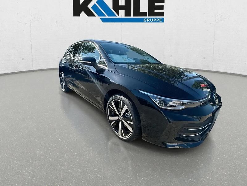 Gebraucht VW Golf VIII Comfortline 110 PS (80 kW) 2025 Schwarz Limousine