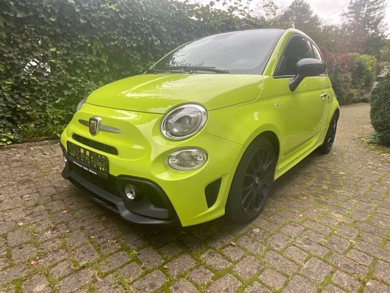 Grün Gebraucht 2020 Abarth 595C Pista Cabrio | 22.900 € (Fairer Preis) - Bild 1/4