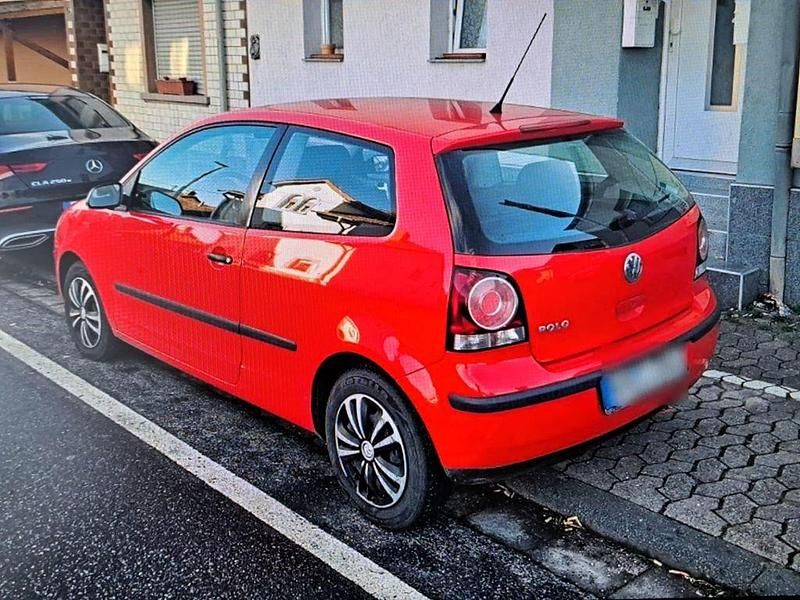 Gebraucht VW Polo Comfortline 54 PS (39 kW) 2007 Rot Limousine
