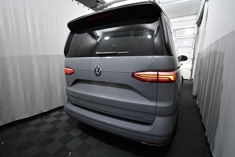 Neu VW Multivan Life 150 PS (110 kW) 2026 Grau Van