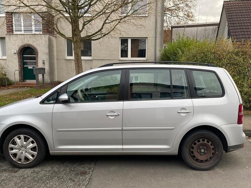 Gebraucht VW Golf Plus 140 PS (102 kW) 2010 Silber Van / Kleinbus