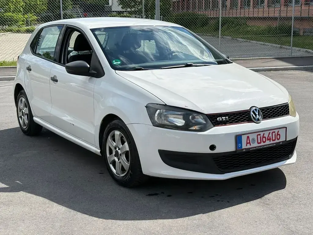 Gebraucht VW Polo 75 PS (55 kW) 2009 Weiß Kleinwagen