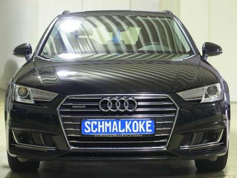 Mythosschwarz (metallic) Gebraucht 2019 Audi A4 Design Kombi | 21.950 € (Guter Preis) - Bild 1/4