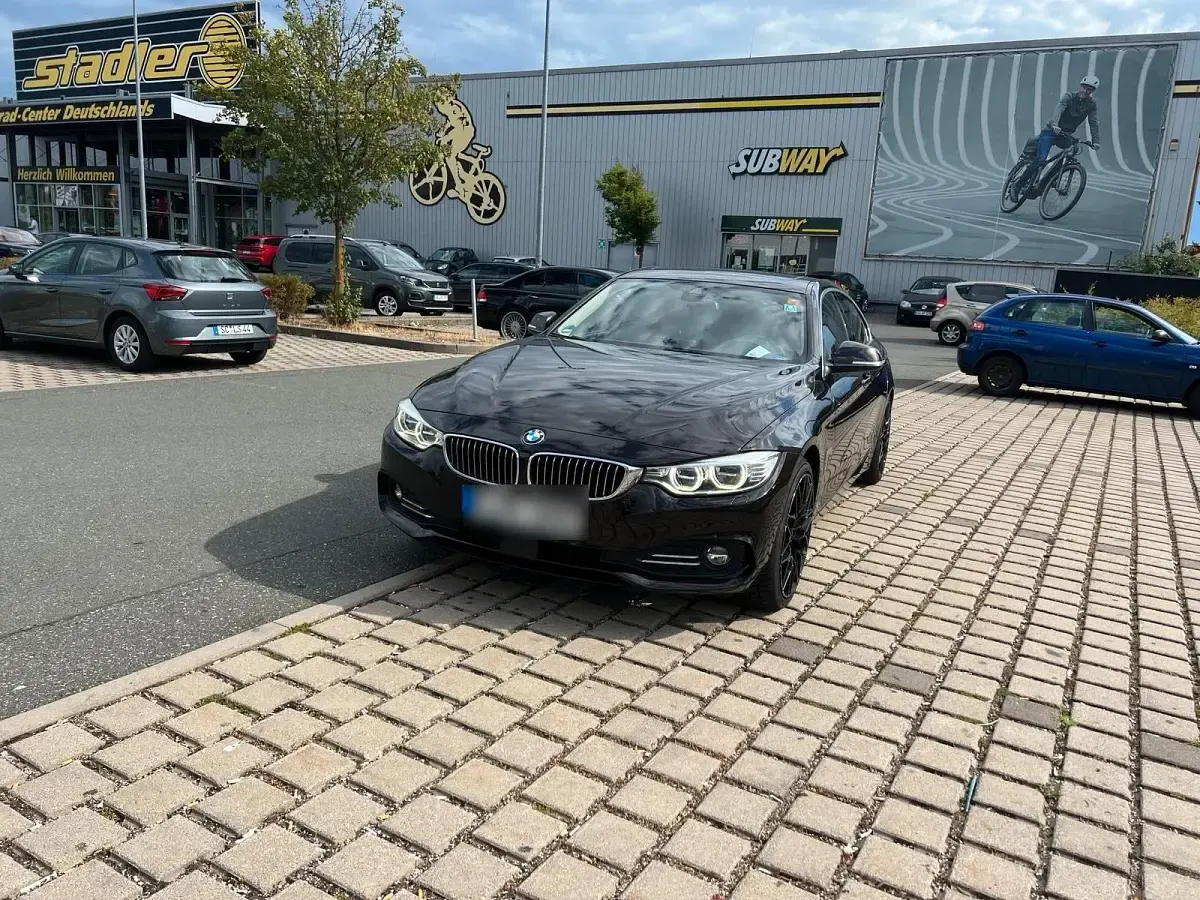 Gebraucht BMW 420 Gran Coupé M Sport 184 PS (135 kW) 2016 Schwarz Coupé