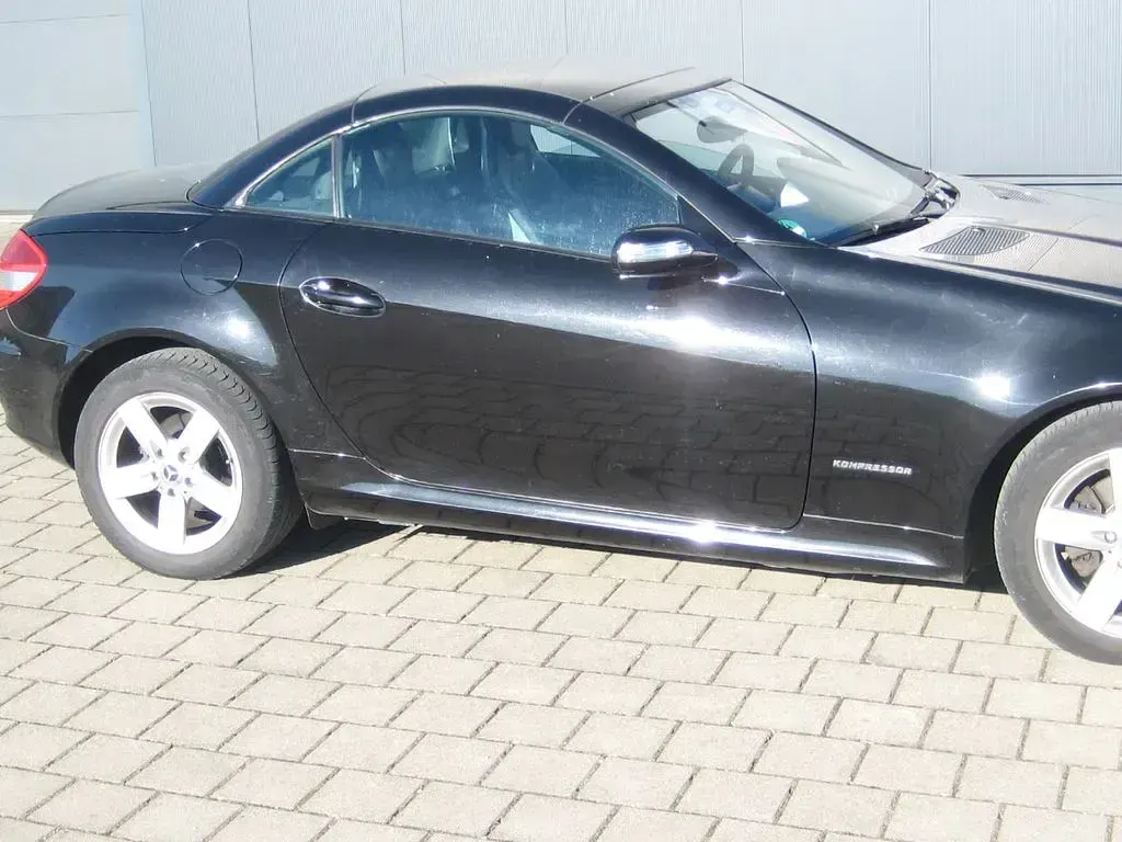 Gebraucht Mercedes SLK200 163 PS (119 kW) 2005 Schwarz Cabrio