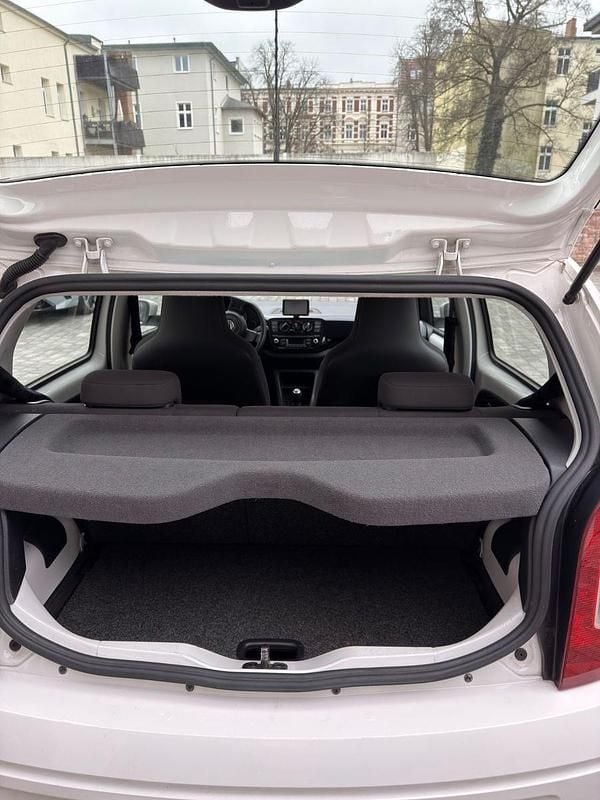 Gebraucht VW up! move up! 75 PS (55 kW) 2012 Weiß Kleinwagen