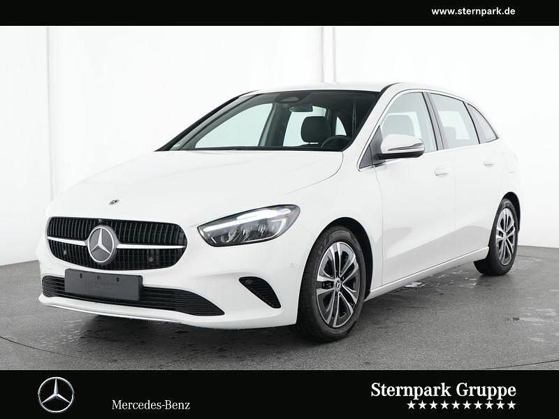 Weiß Gebraucht 2024 Mercedes B200 Progressive Van / Kleinbus | 32.990 € (Etwas zu teuer) - Bild 1/4
